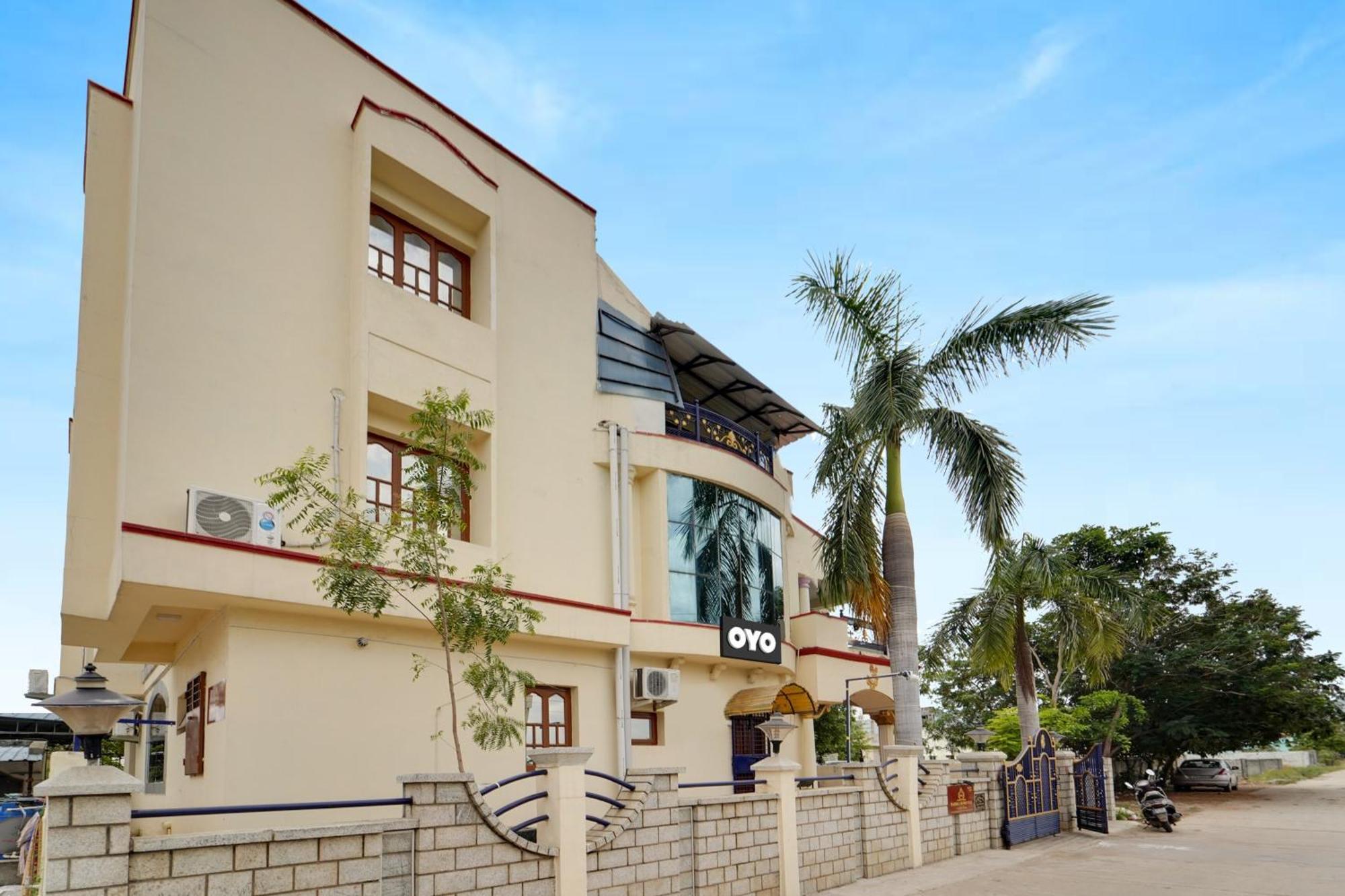 Collection O Mahika Homestay Tirupati Extérieur photo