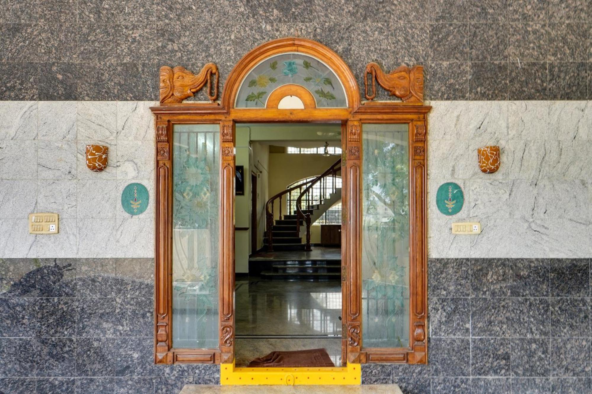 Collection O Mahika Homestay Tirupati Extérieur photo